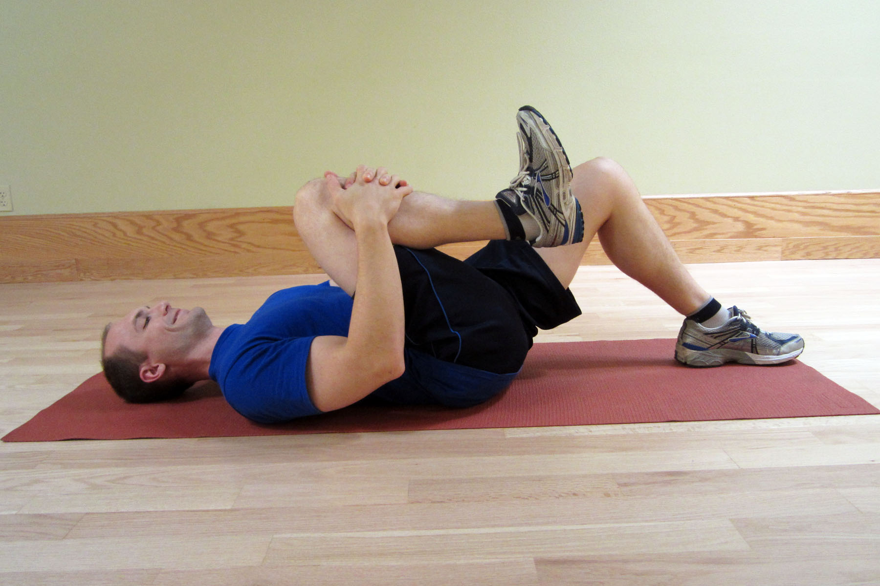 Infant lower extremity 2025 range of motion exercises